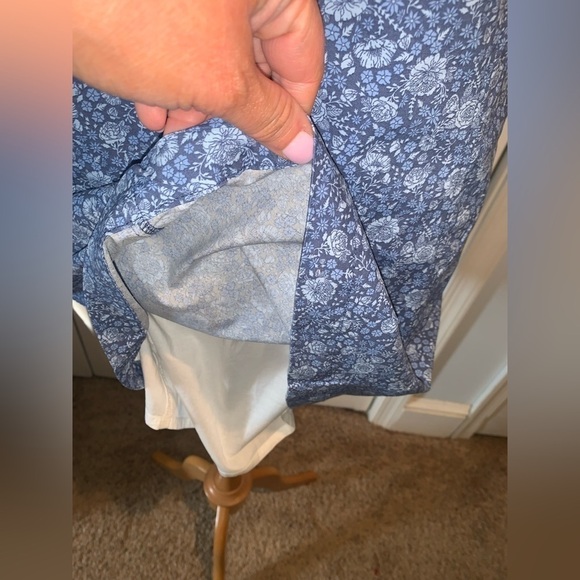 Hope & Henry Women's Sleeveless V-Neck Ruffle Shift Dress NWT size 6 - Picture 8 of 12